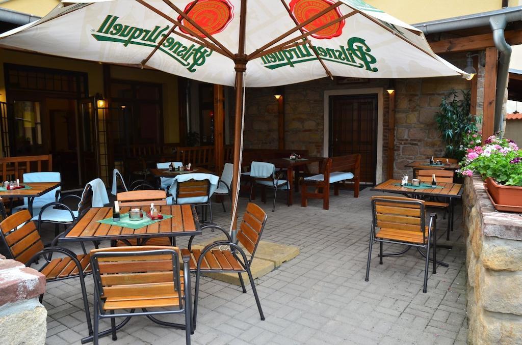 Pension Wallis Пльзень Экстерьер фото